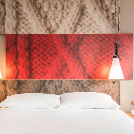 Ibis Guaiba Hotel Екстериор снимка