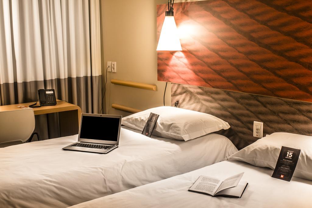 Ibis Guaiba Hotel Екстериор снимка